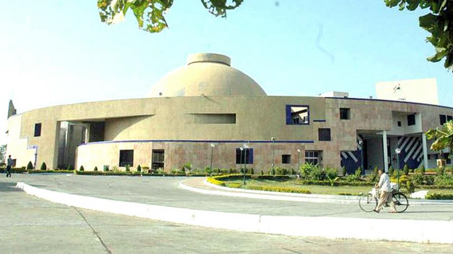 दो साल बाद फिर पेश होगी कृषि सर्वेक्षण रिपोर्ट, इन बातो पर गौर करेगी असेंबली दो साल बाद फिर पेश होगी कृषि सर्वेक्षण रिपोर्ट, इन बातो पर गौर करेगी असेंबली