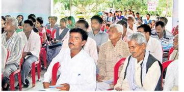 300 किसानों के खेतों की मिट्टी की जांच कराई 300 किसानों के खेतों की मिट्टी की जांच कराई