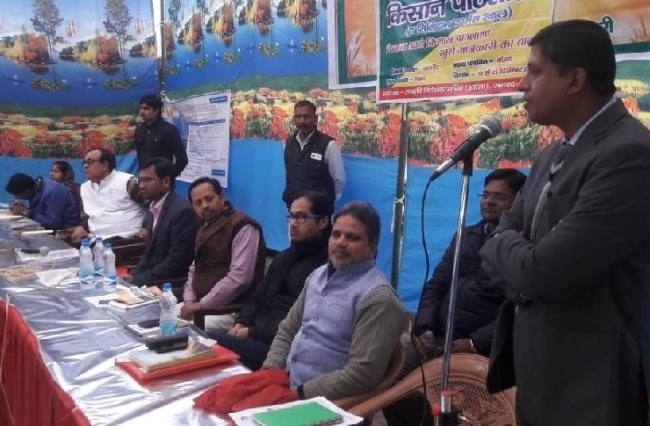 किसानो की पाठशाला में बताए आधुनिक खेती के फार्मूले किसानो की पाठशाला में बताए आधुनिक खेती के फार्मूले