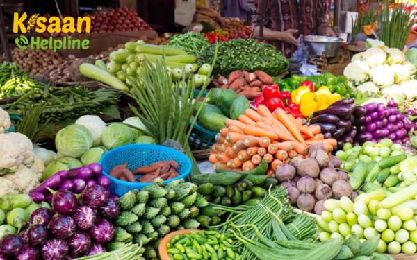 मई में टमाटर के जो दाम 1-2 रुपये प्रति किलोग्राम तक गिर गए थे, अब 40-50 रुपये किलो बिक रहे हैं मई में टमाटर के जो दाम 1-2 रुपये प्रति किलोग्राम तक गिर गए थे, अब 40-50 रुपये किलो बिक रहे हैं