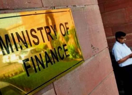 वित्त मंत्रालय ने कृषि मंत्रालय से कहा, 30 सितंबर तक दो किस्तें जारी करे- पीएम किसान योजना वित्त मंत्रालय ने कृषि मंत्रालय से कहा, 30 सितंबर तक दो किस्तें जारी करे- पीएम किसान योजना